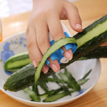 Load image into Gallery viewer, Palm Peeler